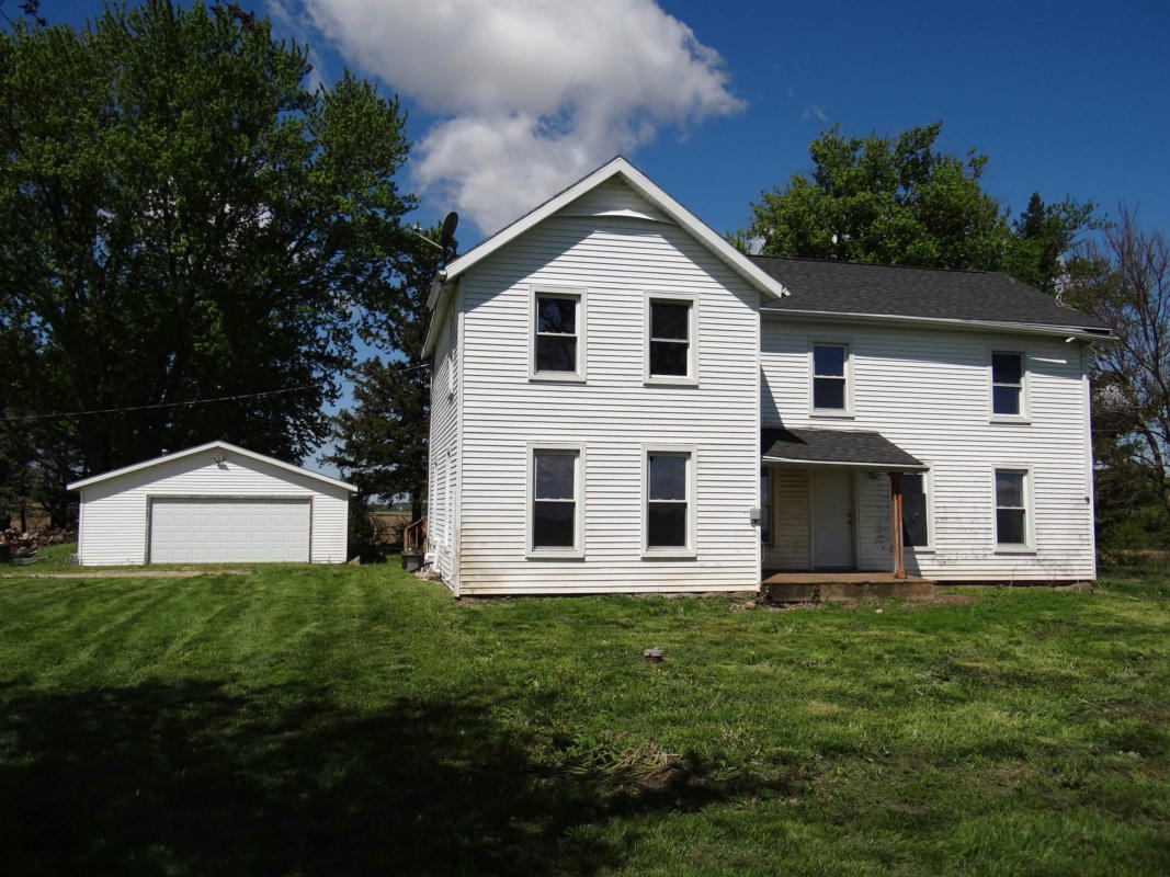 9424 S STATE ROAD 140, CLINTON, WI 53525, photo 1 of 34