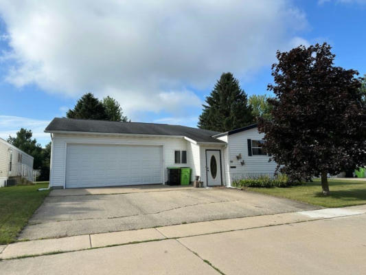 721 MAPLE VIEW DR, WAUPUN, WI 53963 - Image 1