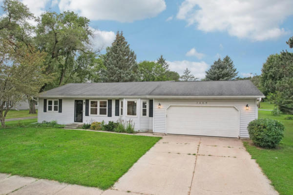 1359 N DEWEY AVE, REEDSBURG, WI 53959 - Image 1