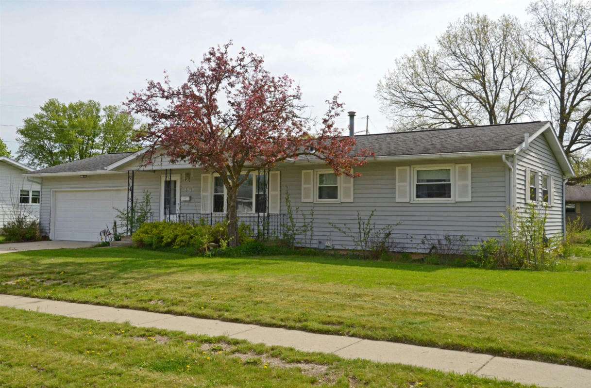 1809 EAST ST, BLACK EARTH, WI 53515, photo 1 of 37