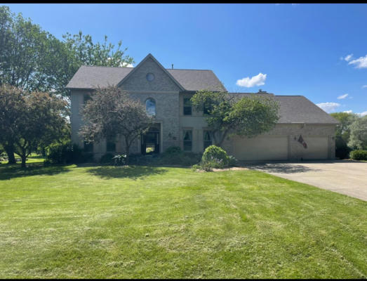1424 COUNTRY CLUB LN, WATERTOWN, WI 53098 - Image 1