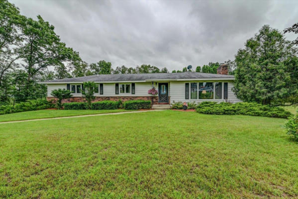 W7963 WHITETAIL DR, PARDEEVILLE, WI 53954 - Image 1