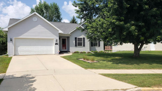 930 BADGER CT, COLUMBUS, WI 53925 - Image 1