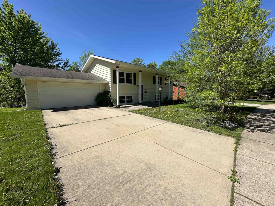 4513 GOLDFINCH DR, MADISON, WI 53714, photo 1 of 28