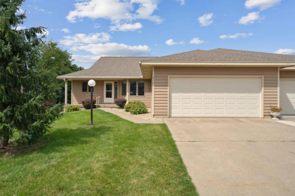 216 TAMARAC TRCE, PLATTEVILLE, WI 53818 - Image 1