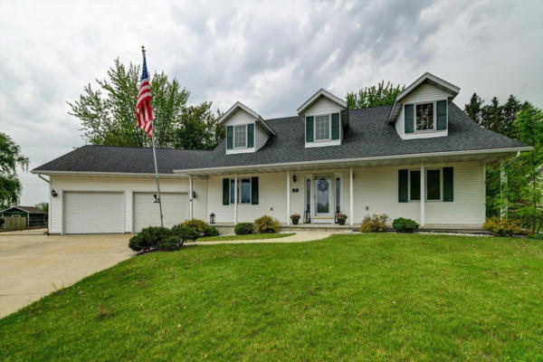 159 HILLTOP DR, FALL RIVER, WI 53932 - Image 1