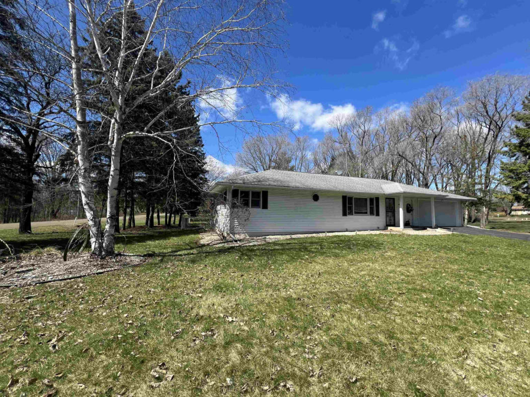 N6145 HILLCREST RD, PARDEEVILLE, WI 53954, photo 1 of 23