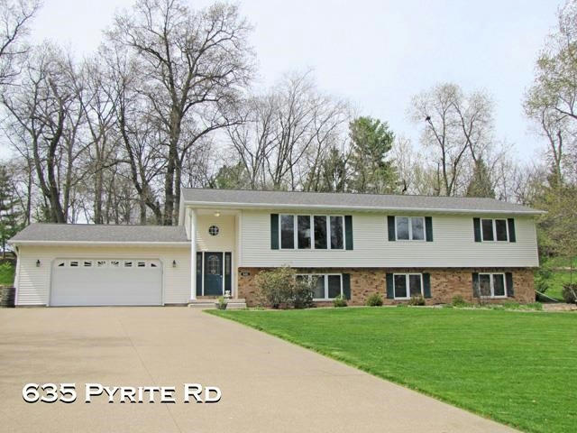635 PYRITE RD, PLATTEVILLE, WI 53818, photo 1 of 40